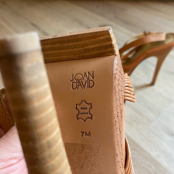 Joan&David platforms size 7 - Picture 6 of 7